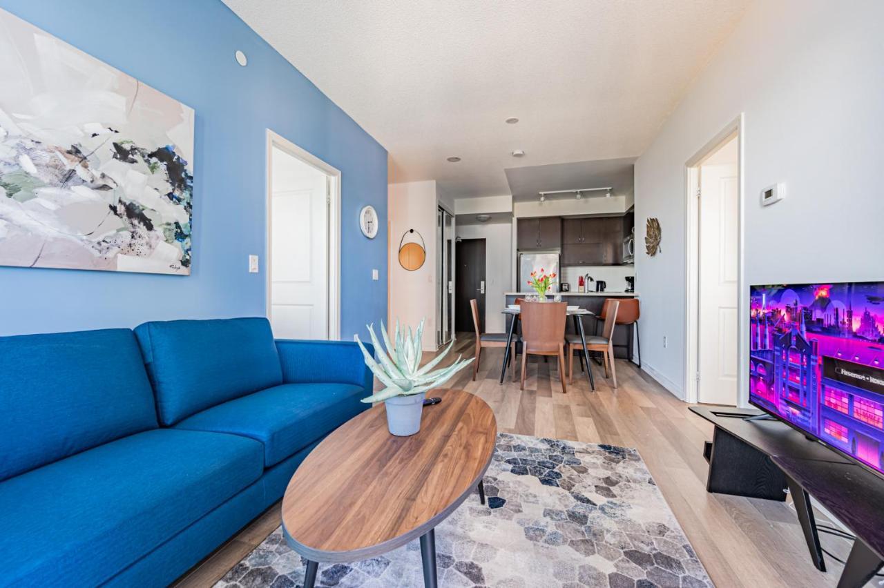 Condo In Parklawn & Lake Shore With Free Parking Close To Airport Toronto Exteriör bild